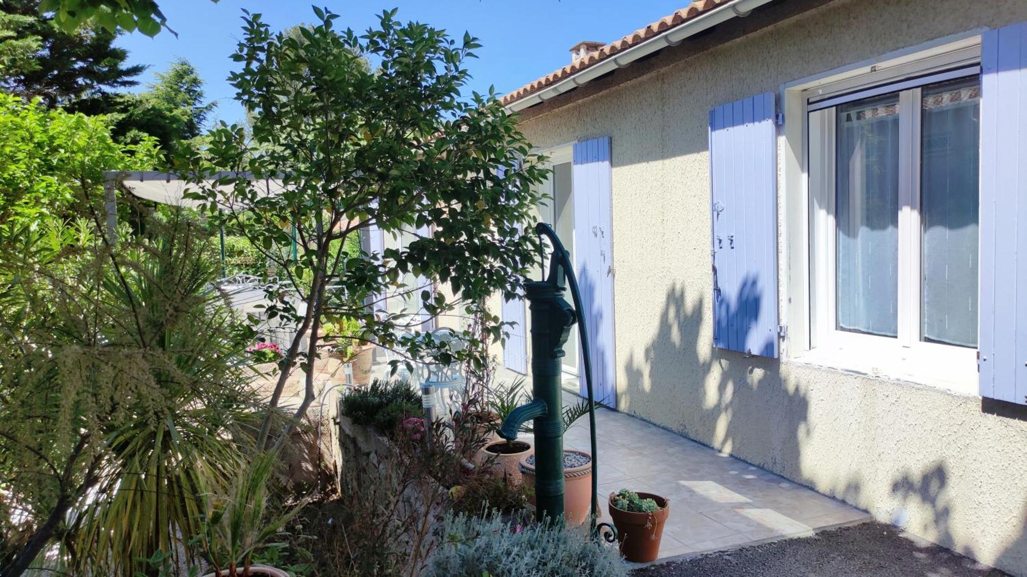 Le Jardin Des Rocailles - Villa 4 Chambres Climatisee Avec Piscine A Deux Pas D'Avignon Villeneuve-lès-Avignon Buitenkant foto