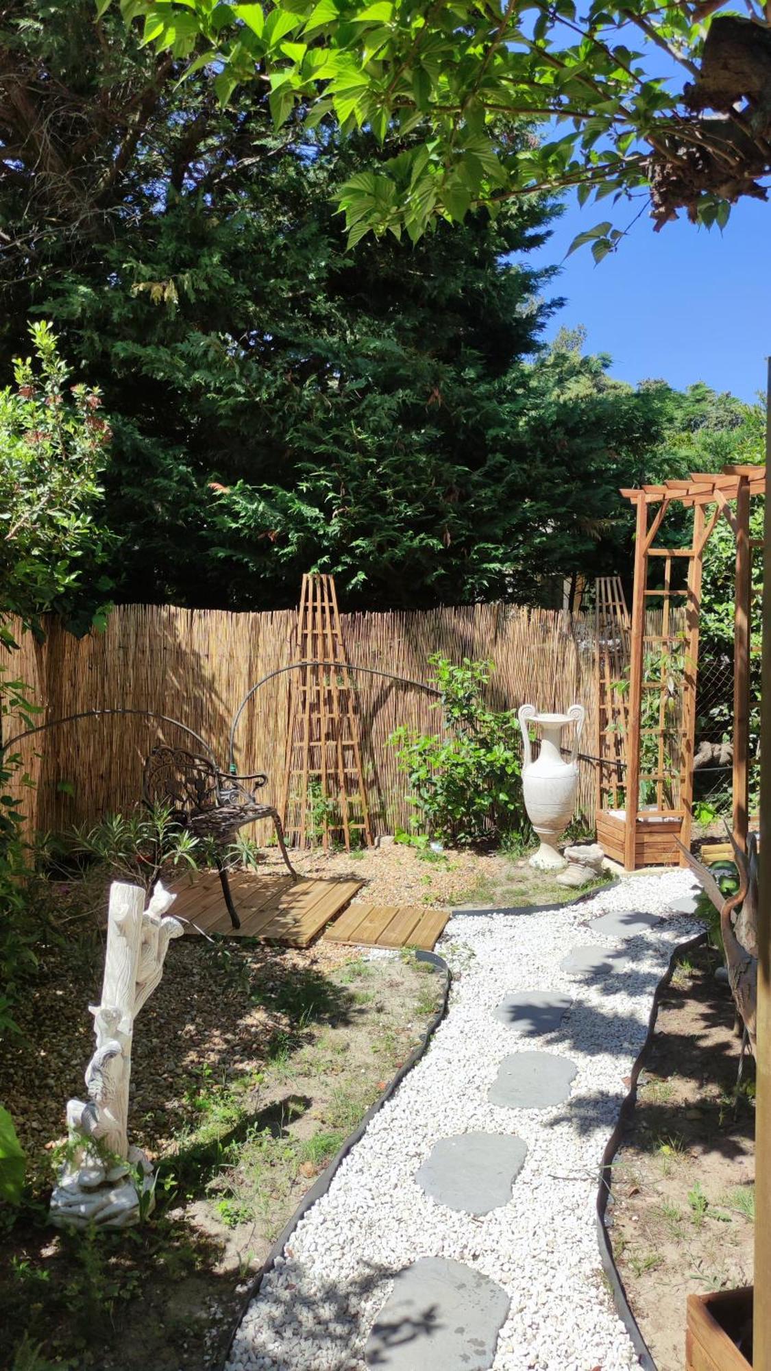 Le Jardin Des Rocailles - Villa 4 Chambres Climatisee Avec Piscine A Deux Pas D'Avignon Villeneuve-lès-Avignon Buitenkant foto