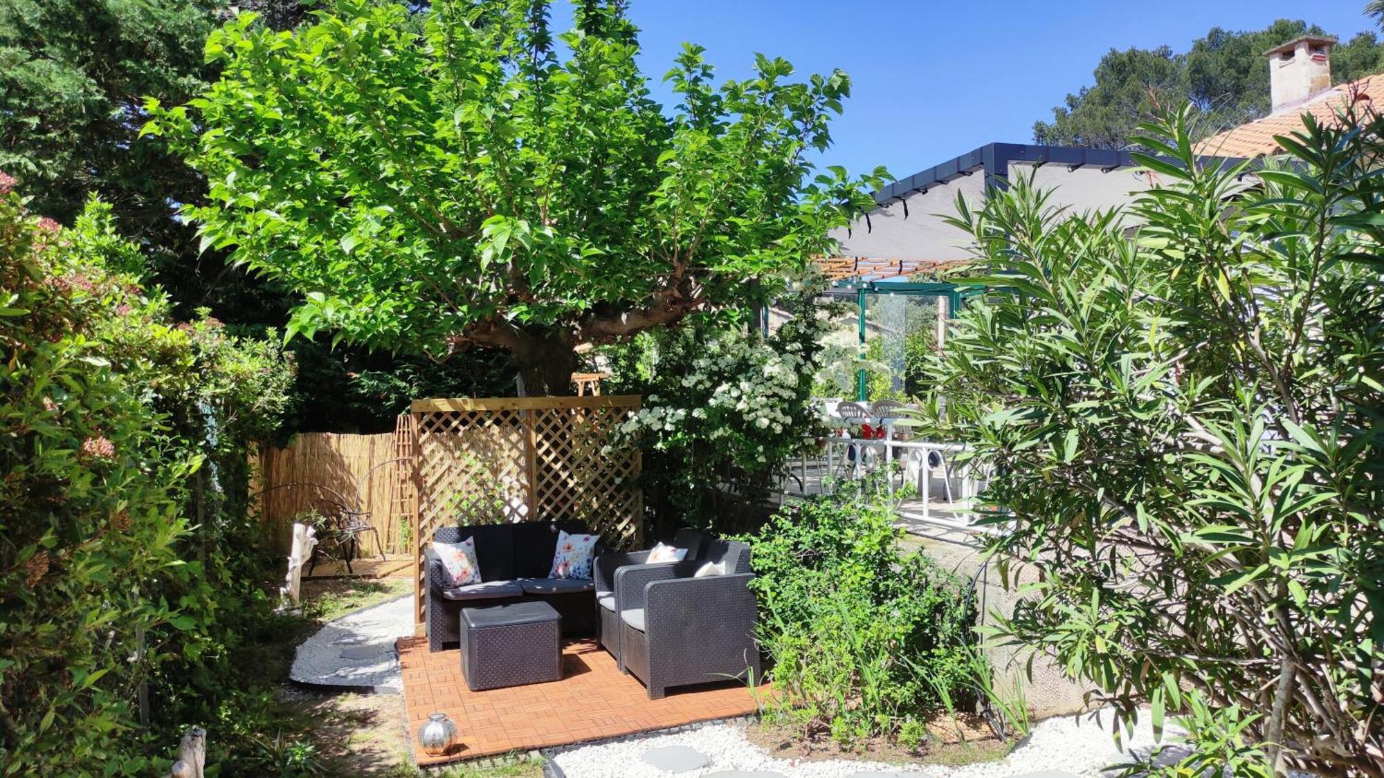 Le Jardin Des Rocailles - Villa 4 Chambres Climatisee Avec Piscine A Deux Pas D'Avignon Villeneuve-lès-Avignon Buitenkant foto